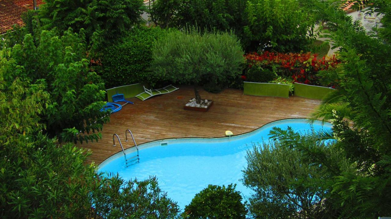 La Bastide De Canaules Exterior photo